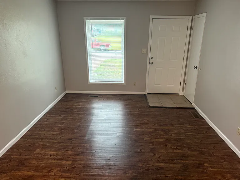 2482 Terry Ln #2482 — Photo 5