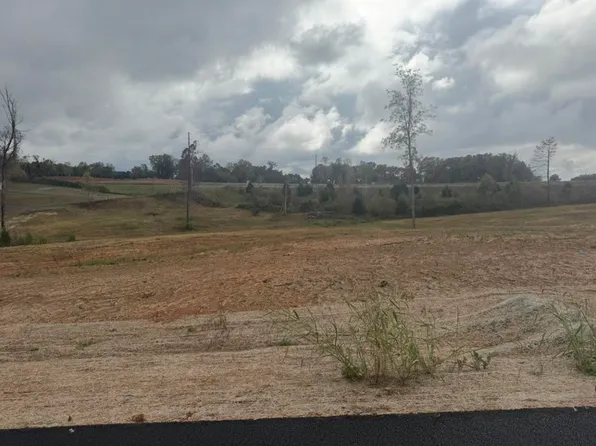 2 Bucks Way, Scottsville, KY 42164