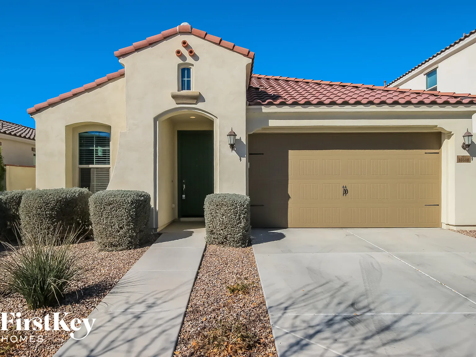4 bed, 2.0 bath, 1623 sqft, $2,735 — Photo 1