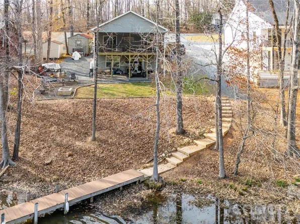 194 Hattaway Cir, Mount Gilead, NC 27306