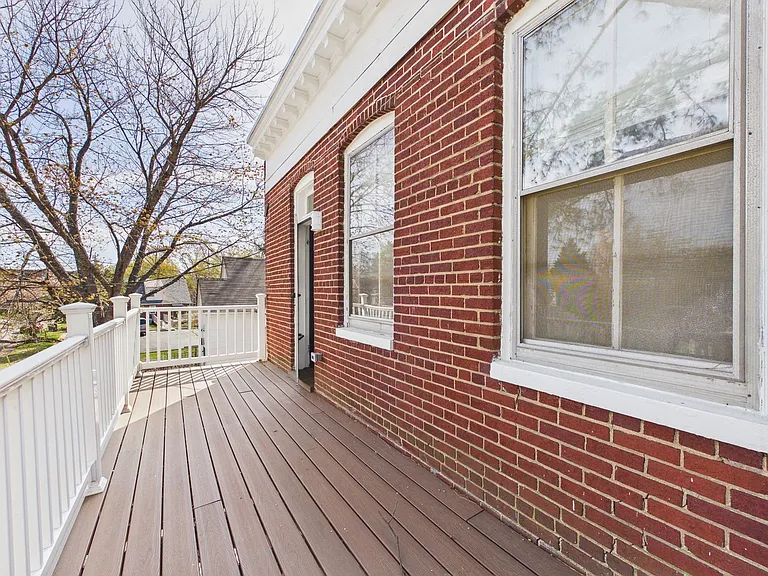 1703 Oakdale Ave #B — Photo 6