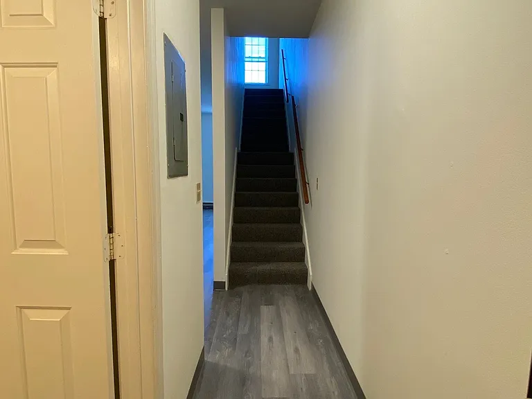 Summit Place Apartments — Photo 12