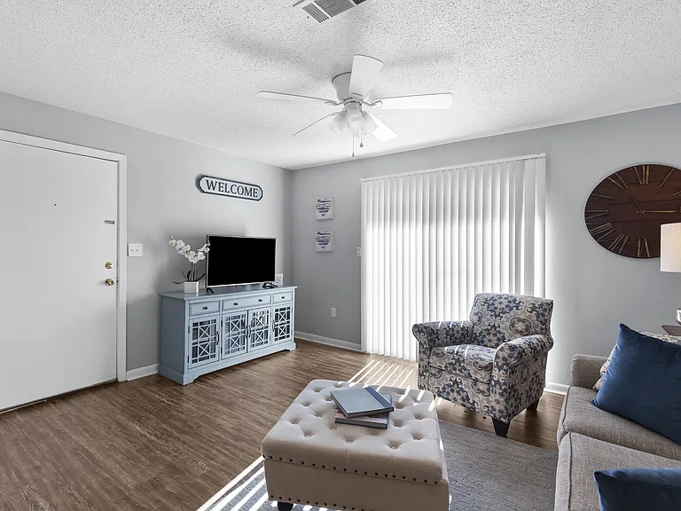 Thoughtfully designed living spaces with stylish finishes at Lakeland East Apartments in Flowood, MS. Managed by Highlands Vista Group.