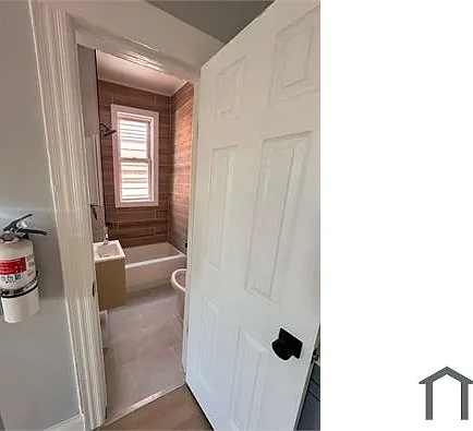 355 Madison St #6 — Photo 6