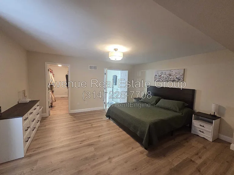 956 Briar Green Ct — Photo 12