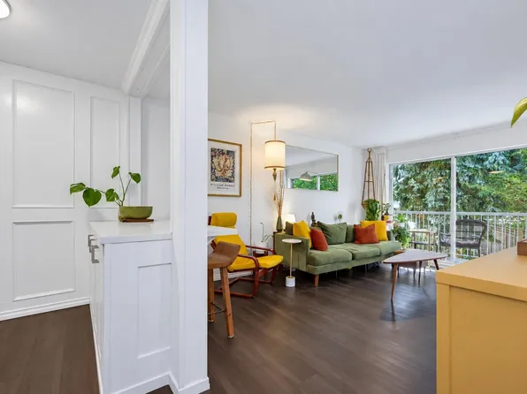2750 Fuller St #206, Abbotsford, BC V2S 3K1