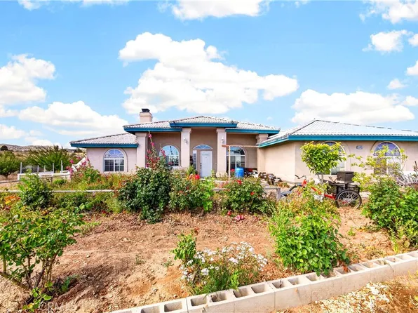 5445 Snowline Rd, Phelan, CA 92371