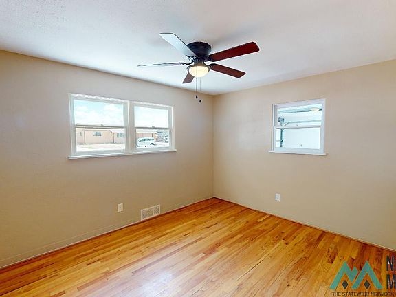 5th image of 1105 Utah Cir