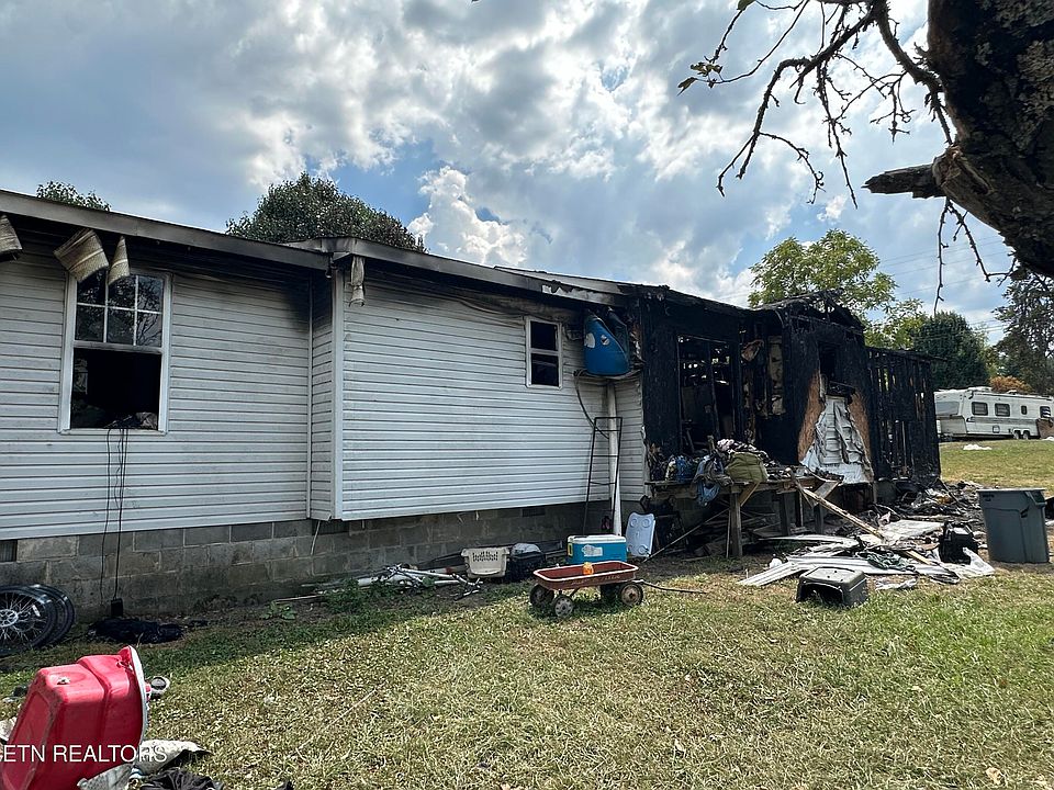 2nd image of 304 W Stewart Ave