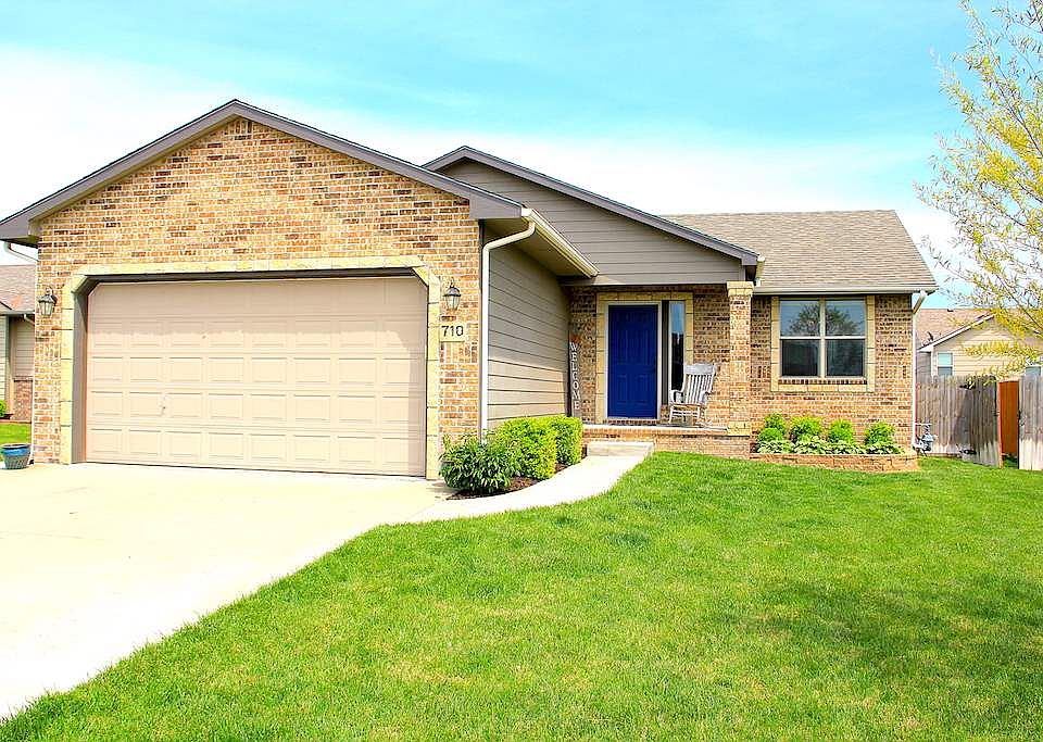 1st image of 710 S Cherrywood Cir