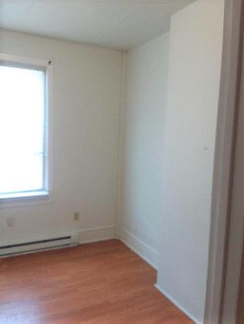 2nd image of 515 W York St #1