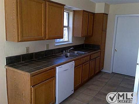 5th image of 755 Coolwood Ct
