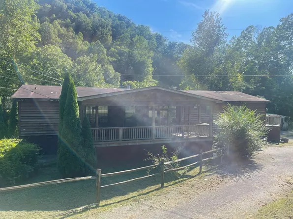 46 Laurel Crk, Lenore, WV 25676