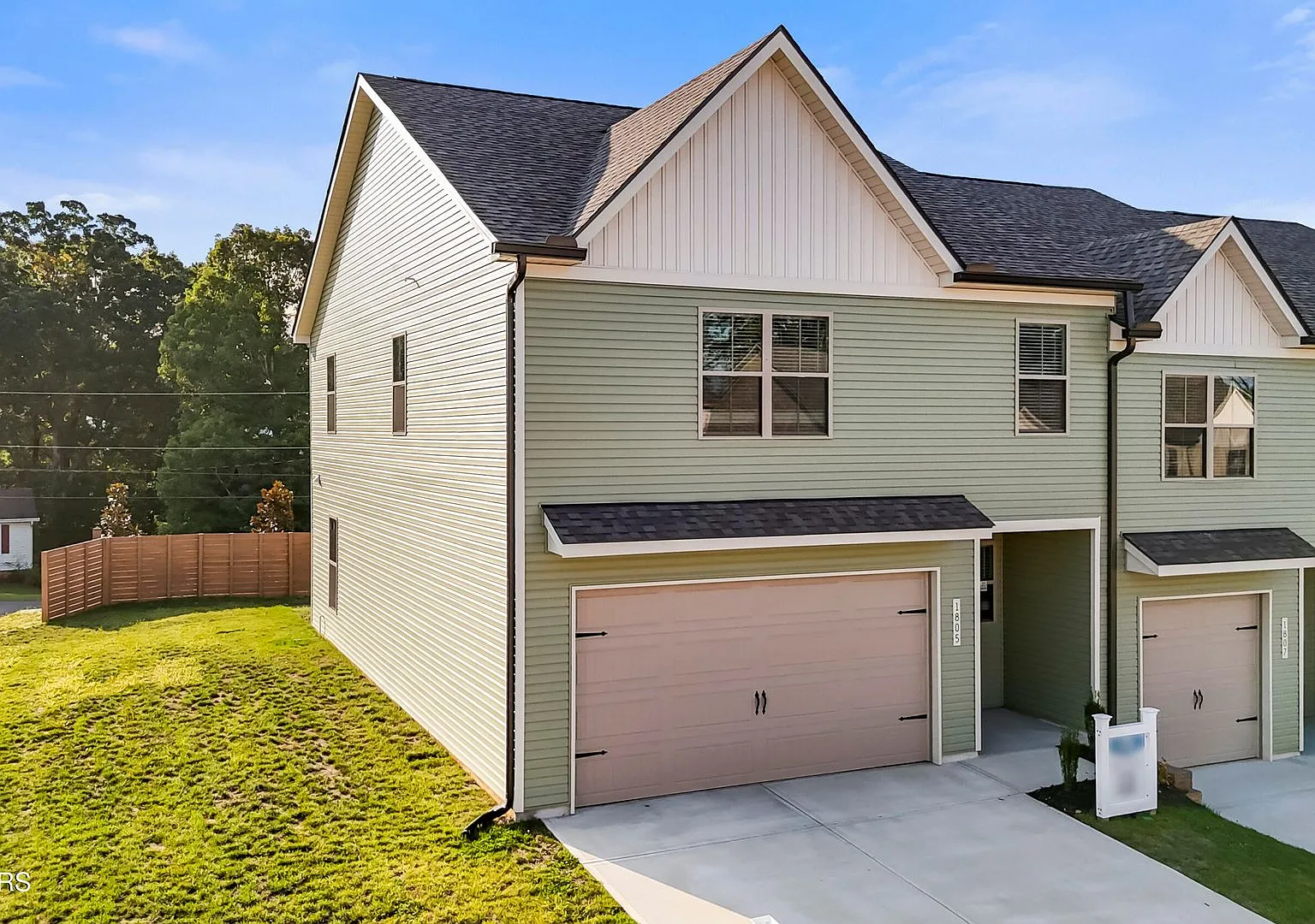 Stunning 3-Bed, 2.5-Bath Townhome at Bennett Village — Photo 2