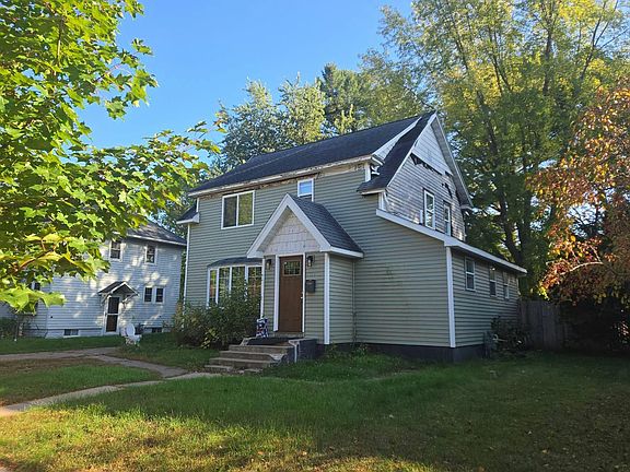 2nd image of 1419 Badger Ave