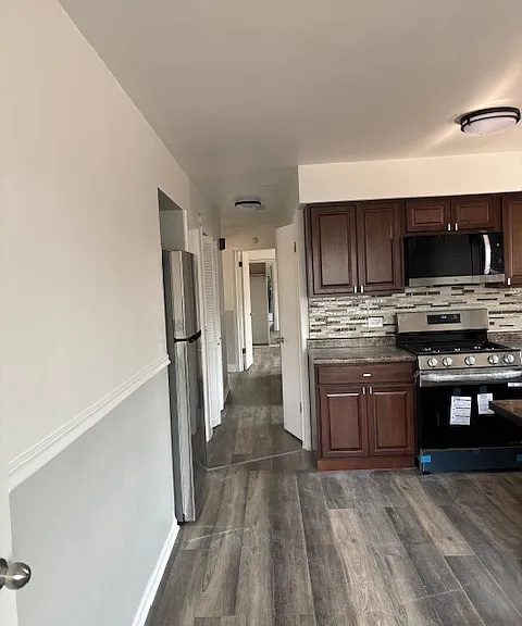 306 Crandon Ave — Photo 7