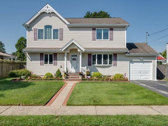 2nd image of 157 E Zoranne Dr