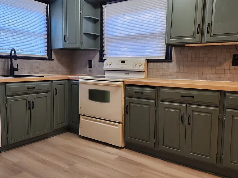 2660 Sheridan Rd — Photo 6