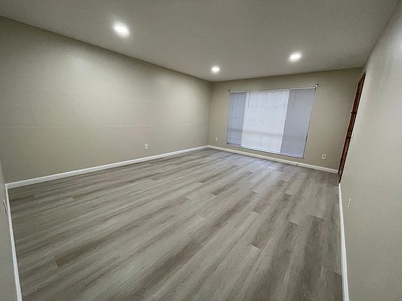 2nd image of 3462 Mount Prieta Dr