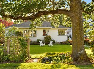 3810 Epsom Dr, Saanich, BC V8P 3S7