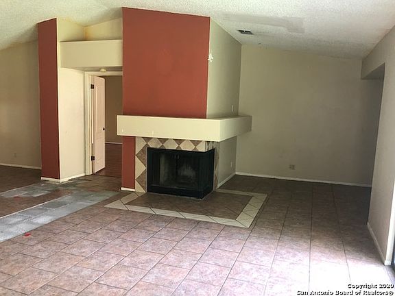 5th image of 9731 Misty Ash Dr