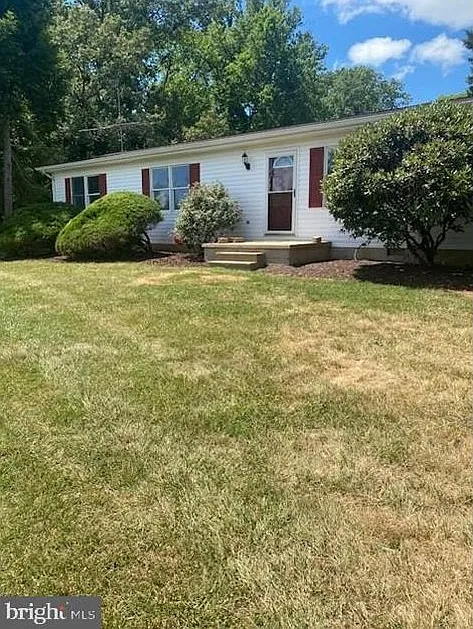 3 bed, 2.0 bath, 1200 sqft, $2,450 — Photo 1