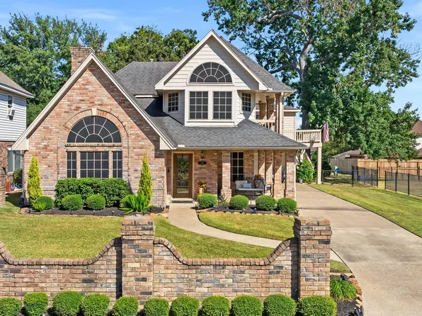 6971 Breezy Point, Willis, TX 77318