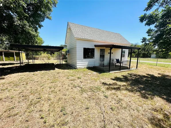 1022 D St, Snyder, OK 73566