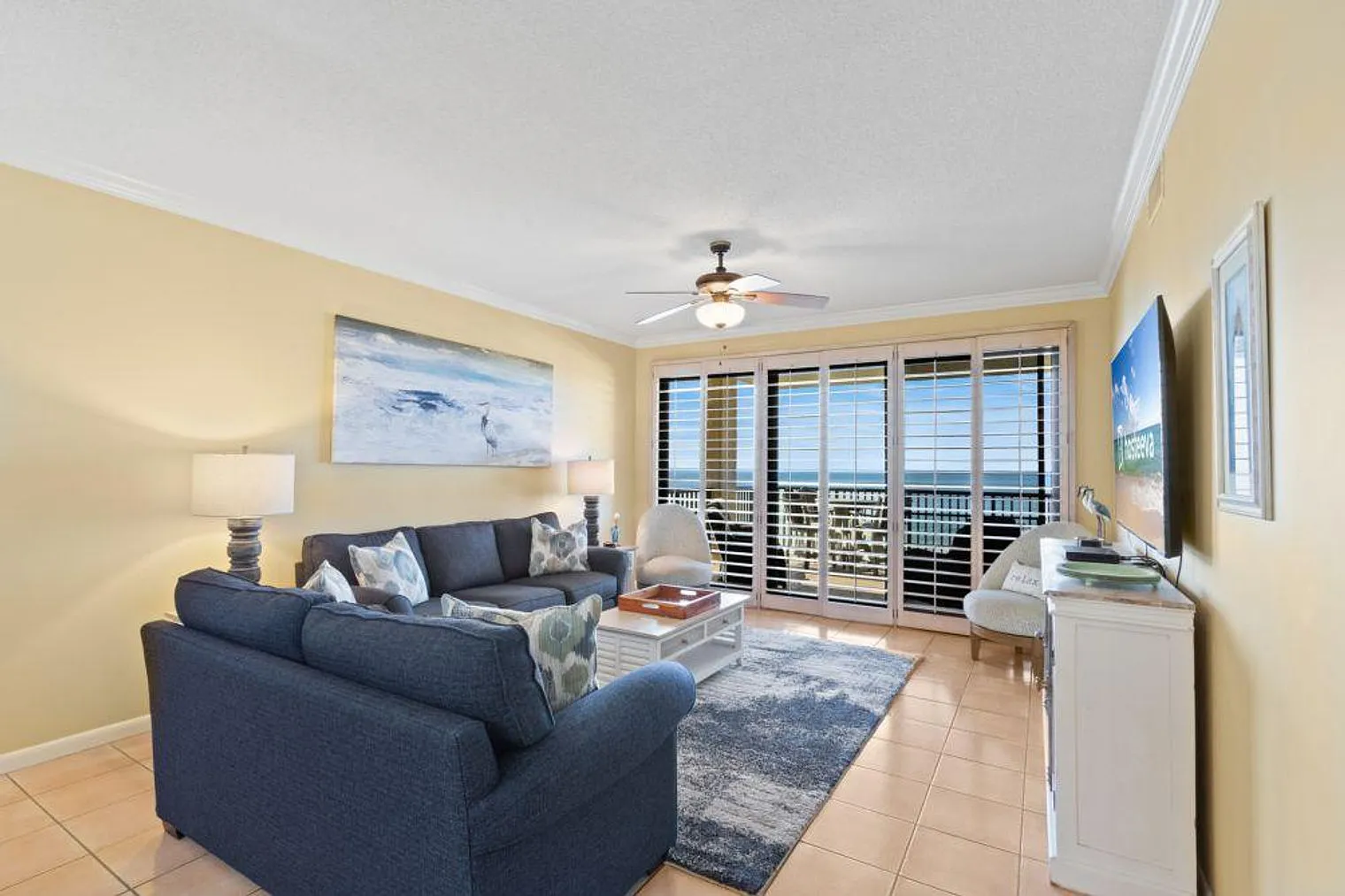 3 bed, 2.0 bath, 1700 sqft, $4,759 — Photo 1