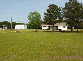 1130/32 Farm Road 42400, Paris, TX 75462