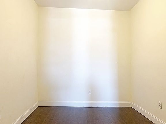 4th image of 353 Linden St APT 8