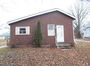 211 NE 5th Ave, Aledo, IL 61231