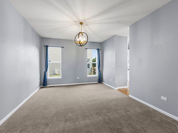 5th image of 222 Julep Ave