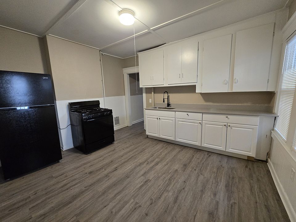 1st image of 47 Hollywood St #1L