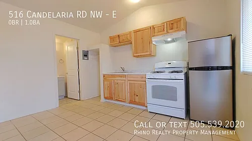 516 Candelaria Rd NW Photo 1