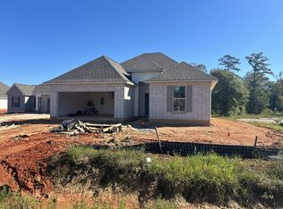 39312 N Pass Cir, Ponchatoula, LA 70454