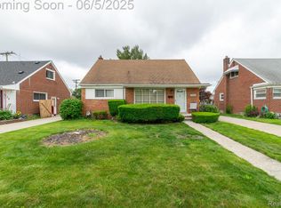 7620 Polk St, Taylor, MI 48180
