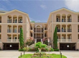 58 Briar Hollow Ln APT 206, Houston, TX 77027