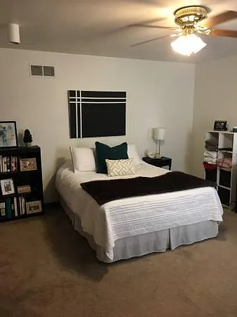 2 bed, 1.5 bath, 1200 sqft, $1,850 — Photo 3