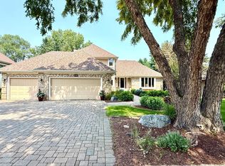 1855 63rd St E, Inver Grove Heights, MN 55077