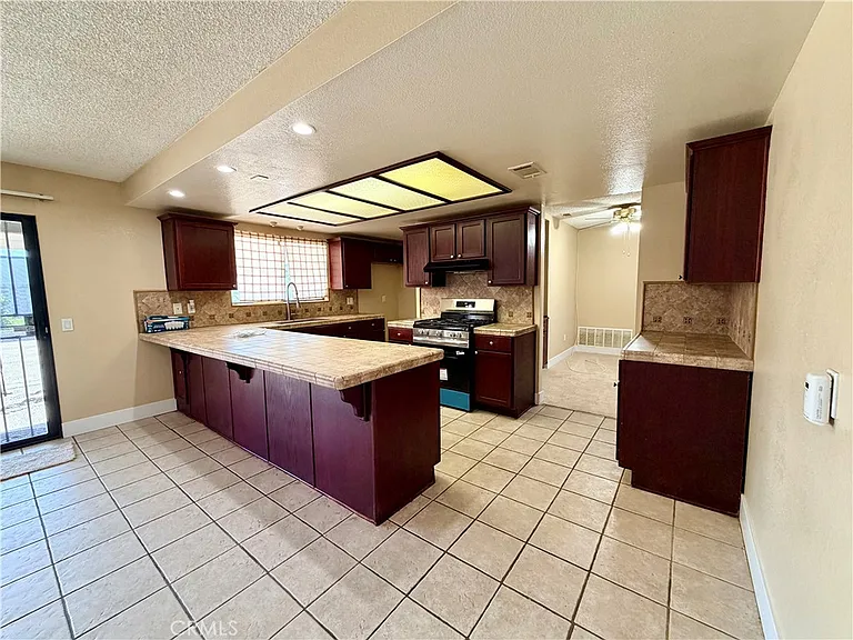 15939 Tyrol Dr #15939 — Photo 7