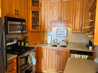 826 E 5th St APT 1, South Boston, MA 02127
