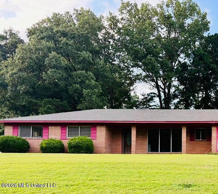 1st image of 105 Strothers Dr