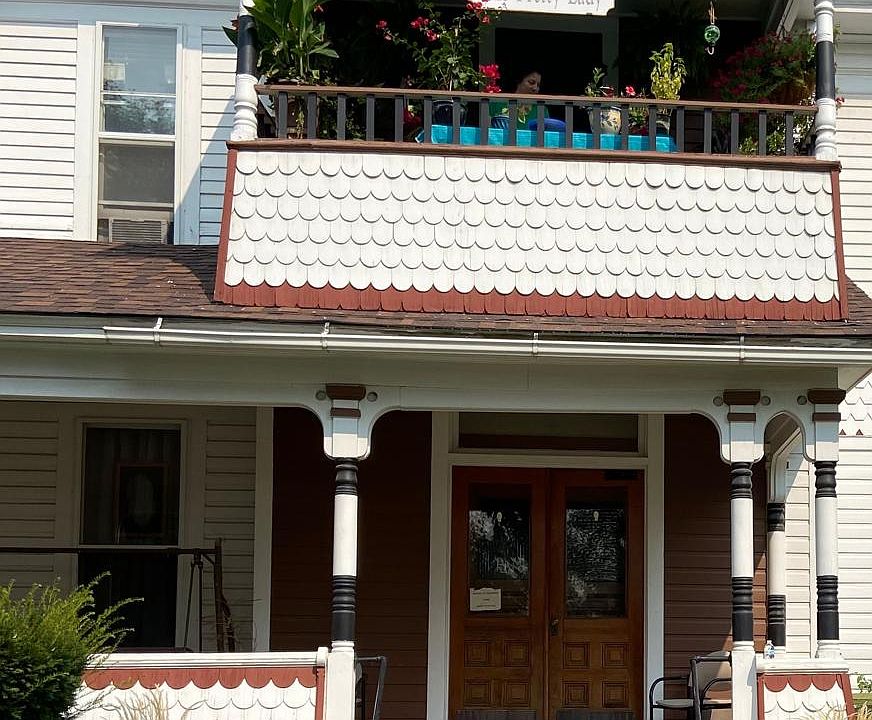 1st image of 1811 12th St #4