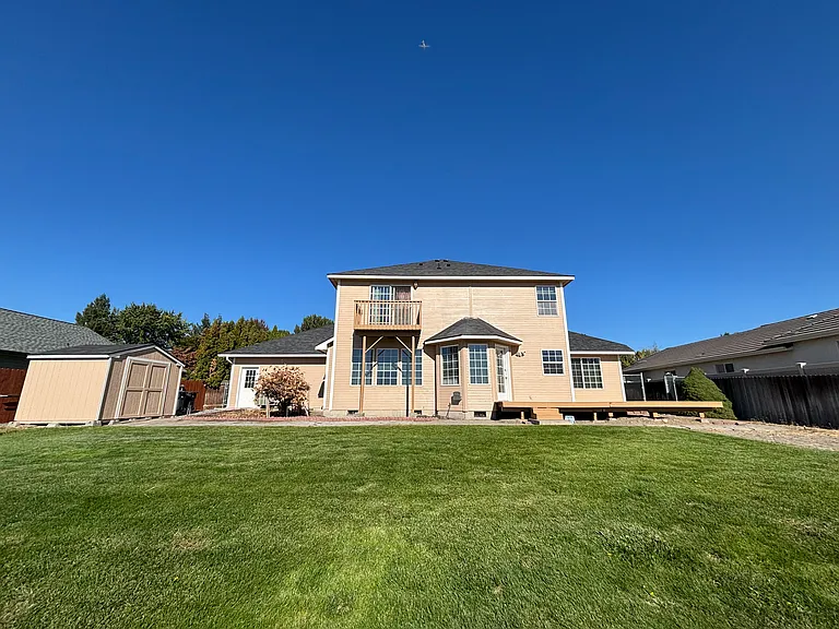 4812 Desert Plateau Dr — Photo 29