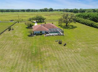 36549 Laurel Oaks Ln, Dade City, FL 33525