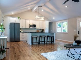 57 Griswold St, Pawcatuck, CT 06379