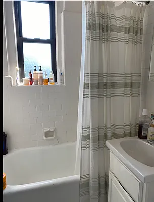 Rented by Geraldine Capasso, LREB | media 20