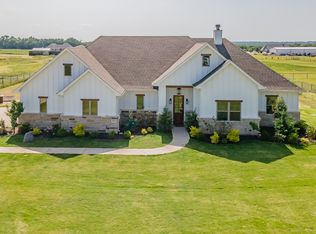 2011 Feather Ln, Weatherford, TX 76088