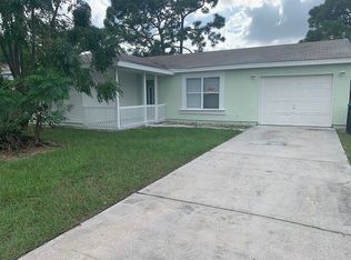 998 Hampshire Ave NE, Palm Bay, FL 32905